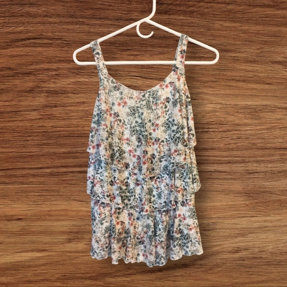 Sleeveless Flowered Ruffle Blouse Size Small